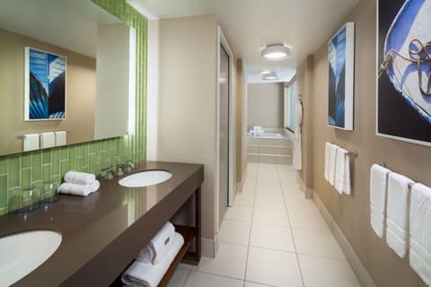 The Westin San Diego Gaslamp Quarter — photo 4