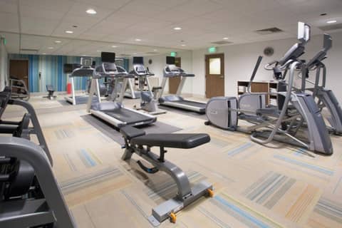 Holiday Inn Express & Suites - Dallas Market Center by IHG — photo 7