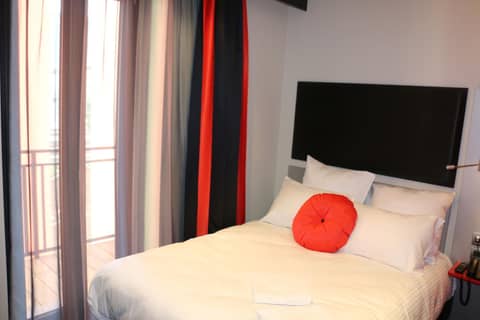 Hôtel Boutique Richelieu, Lyon Gare Part-Dieu — hotel room