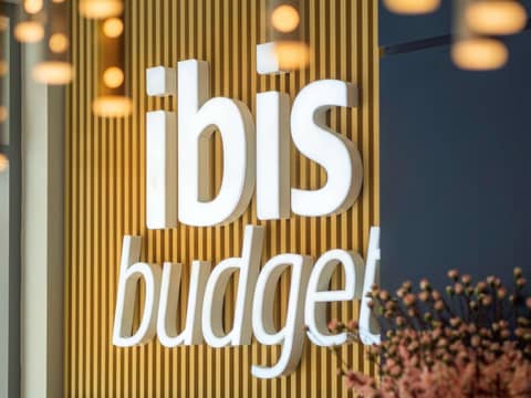ibis budget Singapore Gold — other