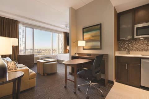 Homewood Suites by Hilton Calgary Downtown — photo 2