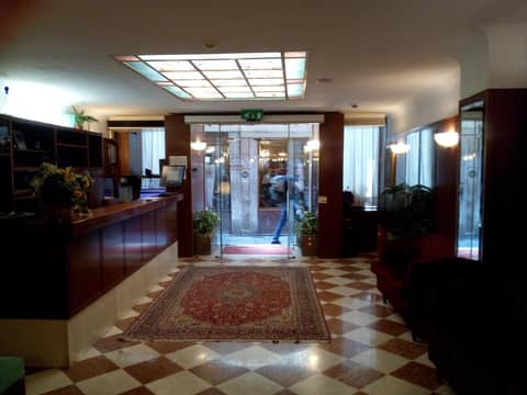 Hotel Diana — photo 2