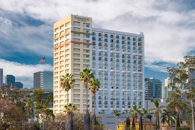 Courtyard by Marriott San Diego Downtown Little Italy — building