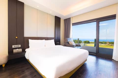 Amber Pure Hill Hotels & Resorts Jeju — photo 4