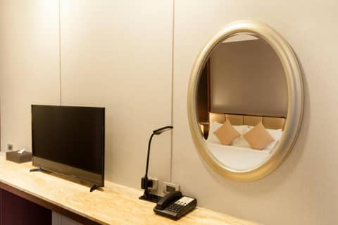 SureStay Plus by Best Western Sukhumvit 2 — photo 3