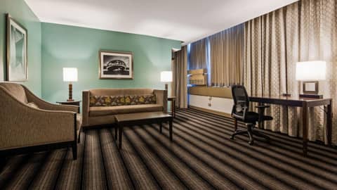 Best Western Chicago Downtown-River North — hotel room