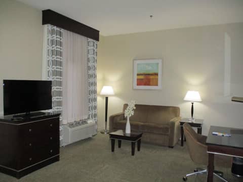 Hampton Inn & Suites Las Vegas South — photo 2