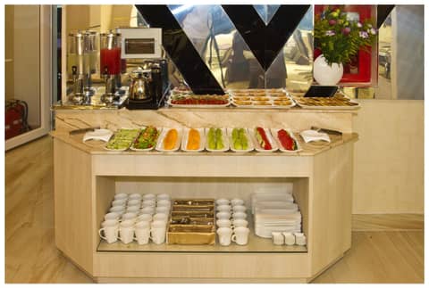 New Sun Hotel — dining