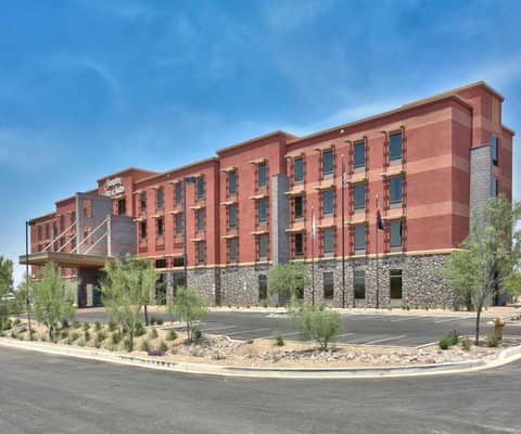 Hampton Inn & Suites Scottsdale at Talking Stick — photo 6