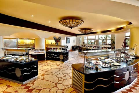 Safir Sharm Waterfalls Resort — dining