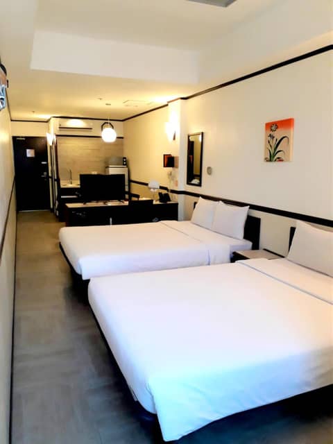 Toyoko Inn Cebu — hotel room