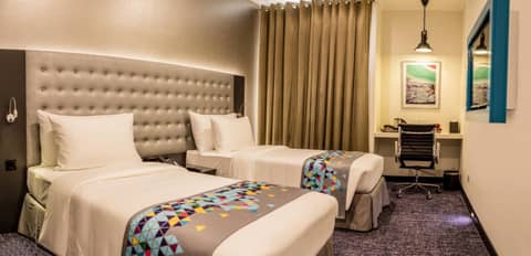 Fairway Colombo - Sri Lanka's First Hotel With Robot Technology — photo 9