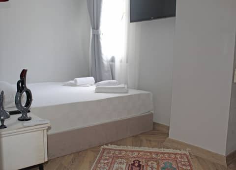 Budget Double Room — the supplier's photographs — photo 1