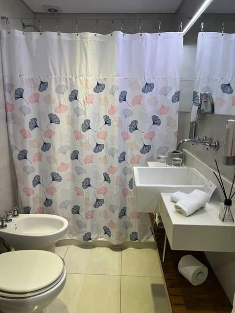 ian Hotel — photo 5
