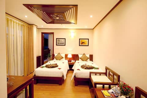 Hanoi Nostalgia Hotel & Spa — hotel room