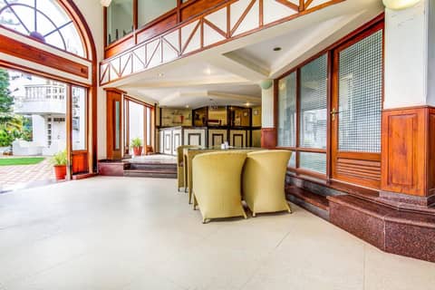 Sunset Beach Resort — hotel reception