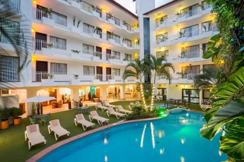 Los Arcos Suites — recepcion & lobby
