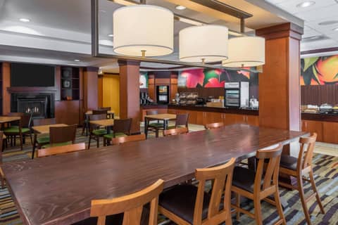 Fairfield Inn & Suites – Buffalo Airport — photo 2