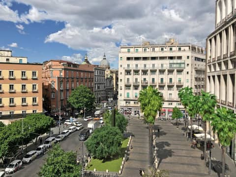 Piazza Carità — photo 7