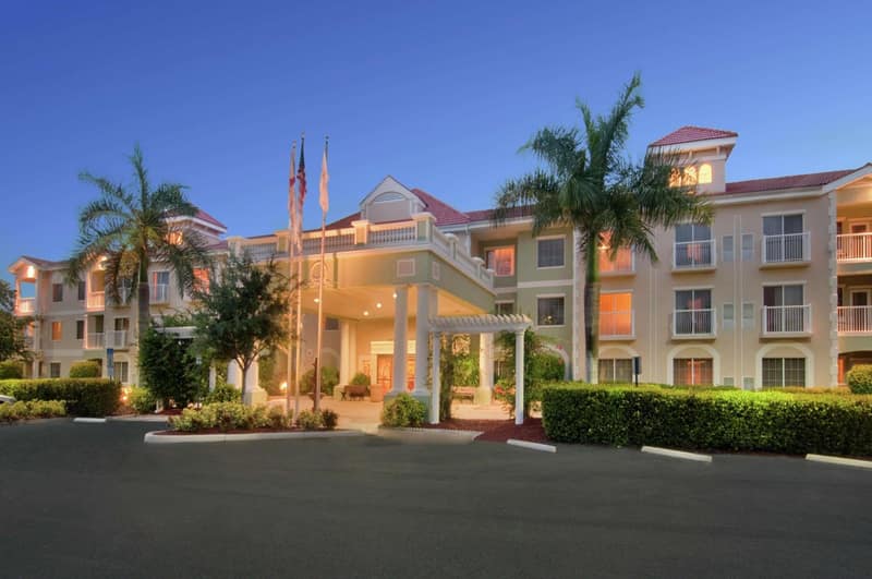 DoubleTree Suites by Hilton Naples — building