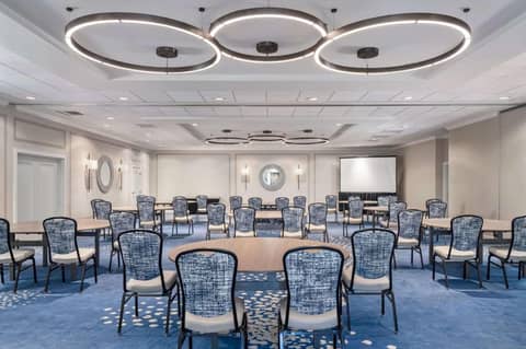DoubleTree Suites by Hilton Naples — photo 3