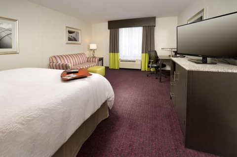 Hampton Inn & Suites - Buffalo Airport — photo 2