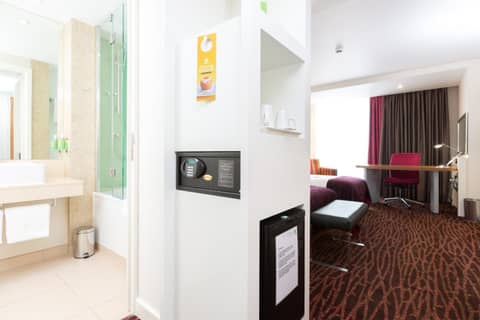 Holiday Inn Manchester-Mediacityuk by IHG — photo 2