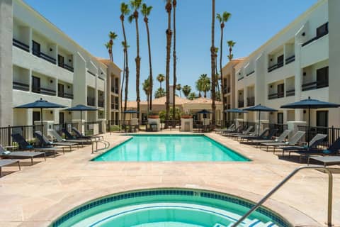 Courtyard by Marriott Palm Springs — photo 6