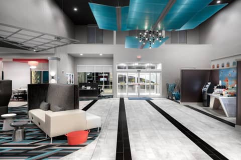 Holiday Inn Express & Suites - Charlotte Airport by IHG — photo 6