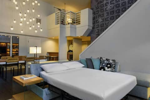 Renaissance Palm Springs Hotel — photo 2