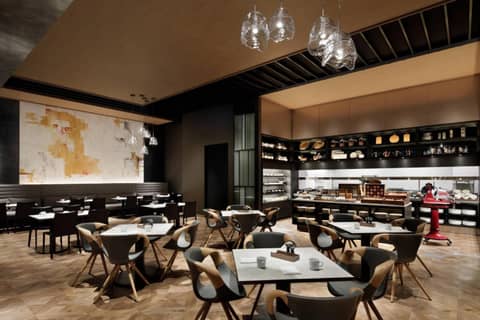 AC Hotel by Marriott Tokyo Ginza — photo 8
