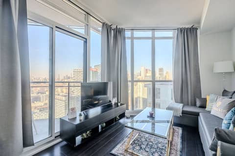 Elegant Downtown Apartments — photo 5