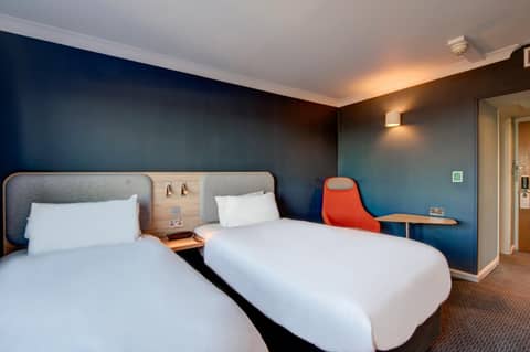 Holiday Inn Express Edinburgh City West by IHG — photo 7