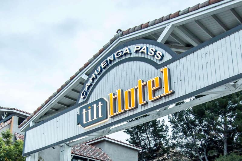 Tilt Hotel Universal-Hollywood, an AGA Collection Hotel — building