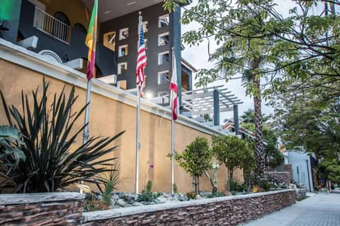 Tilt Hotel Universal-Hollywood, an AGA Collection Hotel — photo 5