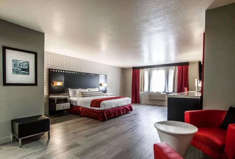 Tilt Hotel Universal-Hollywood, an AGA Collection Hotel — photo 6