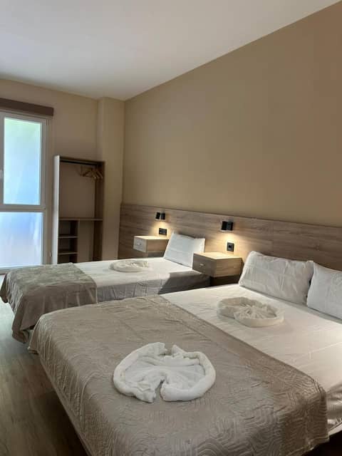 OPTIMUS COMFORT Campoamor 101 — hotel room