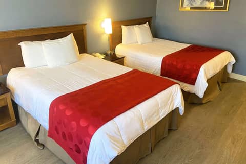 Ramada by Wyndham Los Angeles/Wilshire Center — photo 2