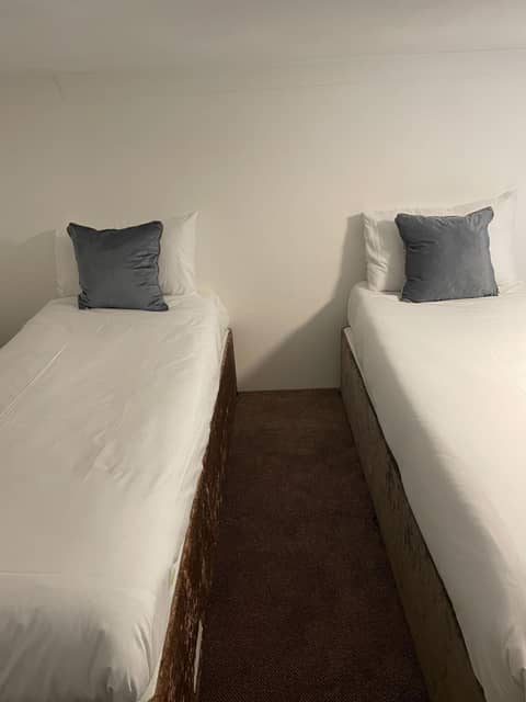 Pembridge Palace Hotel — meeting room