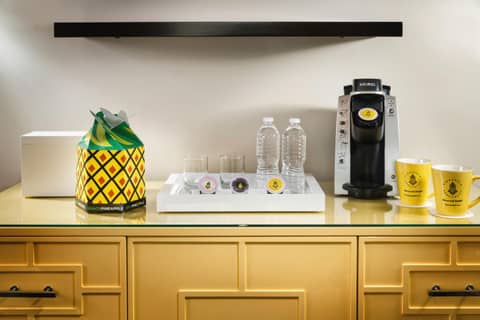 Staypineapple, An Elegant Hotel, Union Square — photo 2
