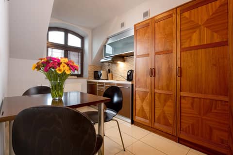 Red Brick Apartments — kitchen