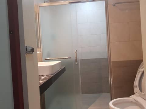 Praba Guesthouse — bathroom