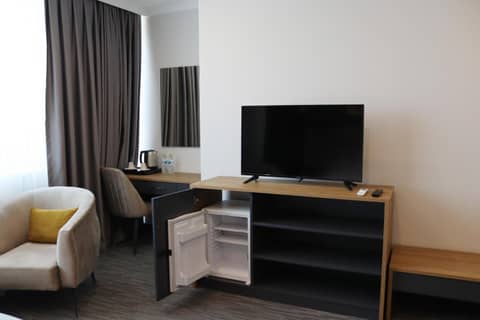 Home Plus Hotel — photo 4