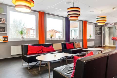 Sure Hotel by Best Western Stockholm Alvsjo — lounge