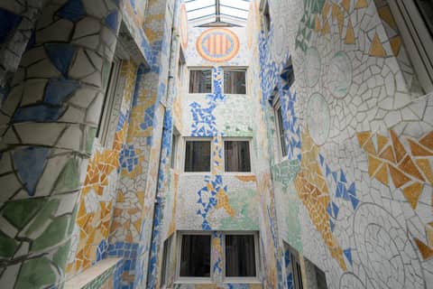 Catalonia Park Güell — building