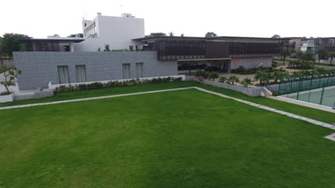 BLVD Club - Near BENGALURU AIRPORT — photo 5
