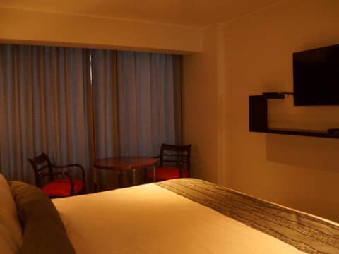 Apart Hotel Petit Palace Suites — photo 2