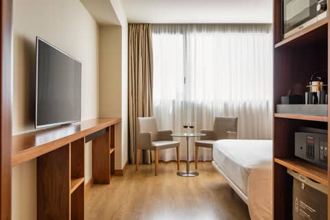 Hotel SB Diagonal Zero 4 Sup — hotel room