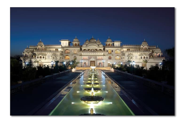 Shiv Vilas Resort — building
