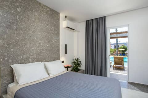 Dias Studios & Suites — photo 9
